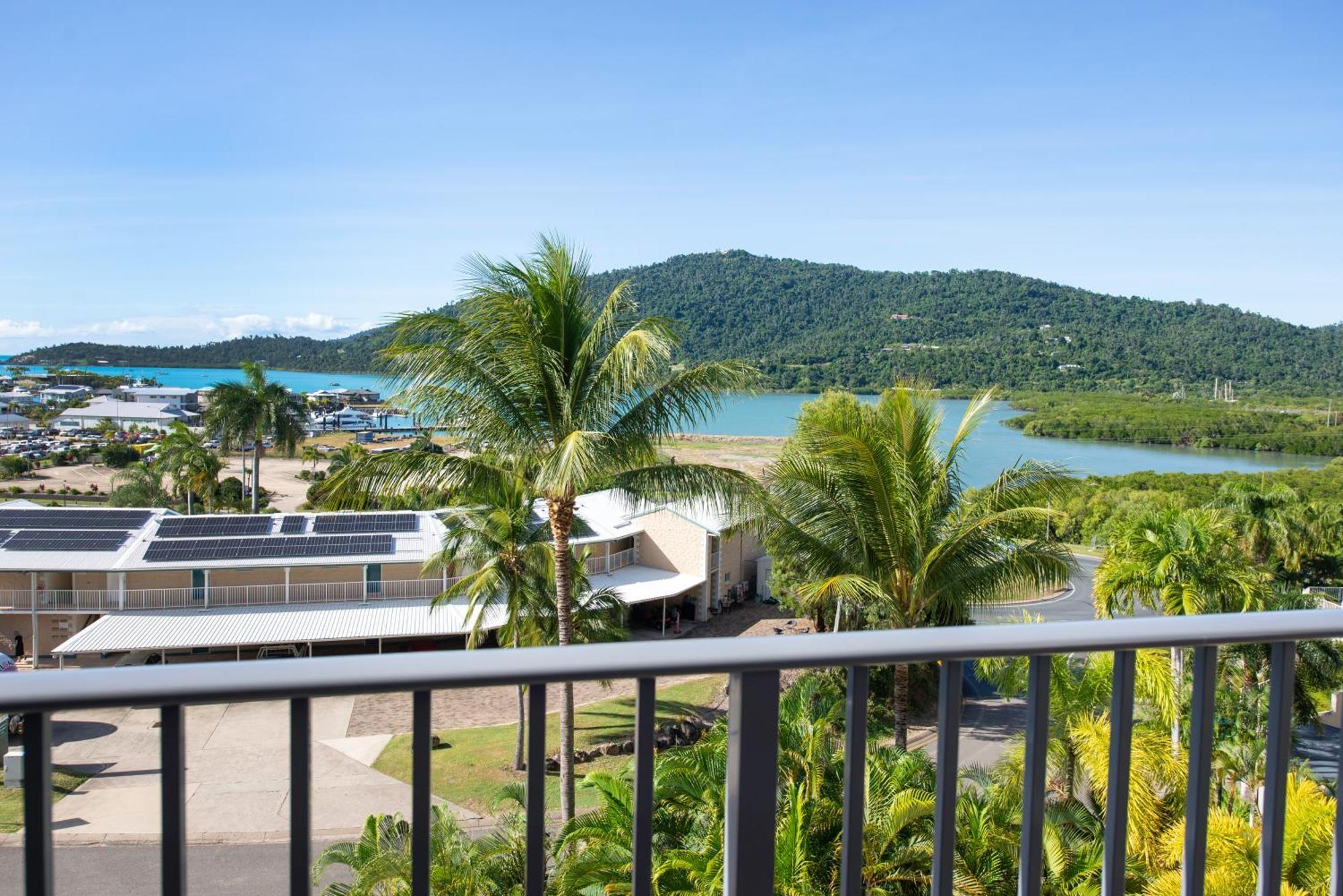 Coral Sea Vista Apartments Airlie Beach Dış mekan fotoğraf